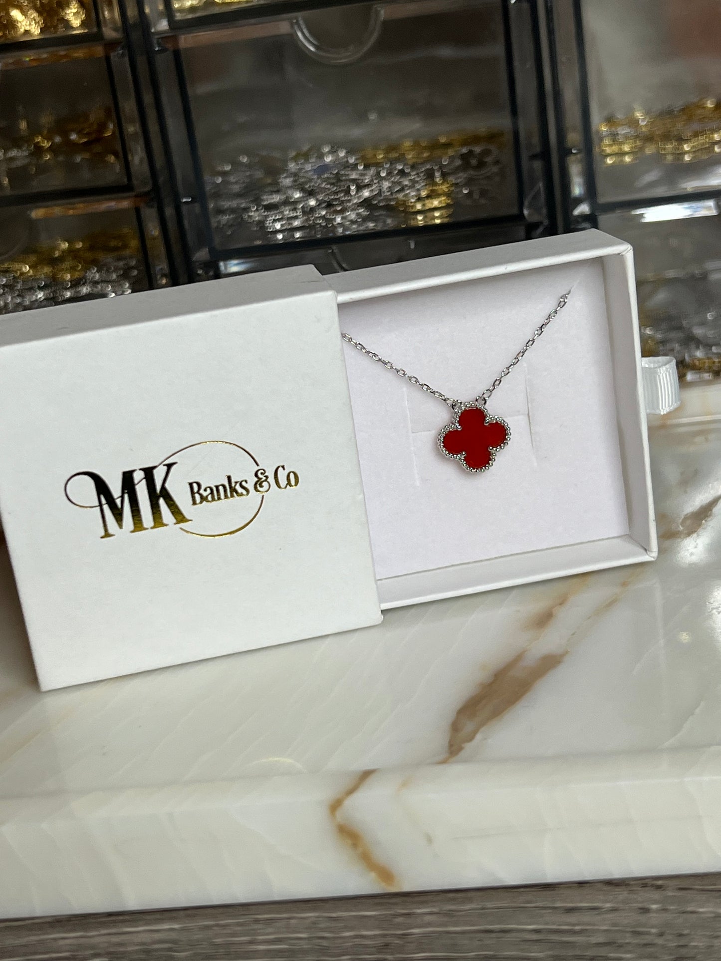 Scarlett Clover Necklace ~ Silver