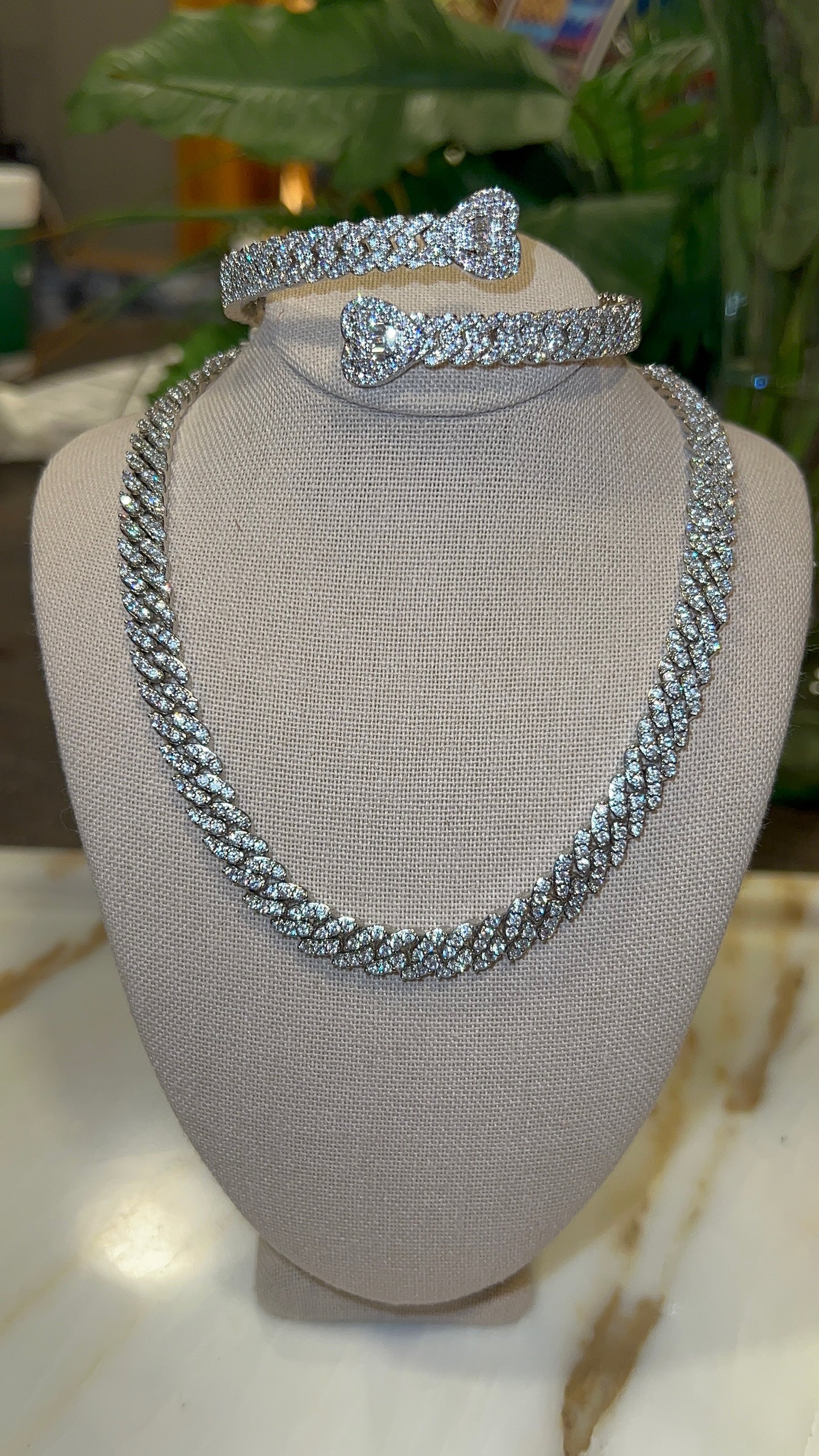 Cuban Link Heart Bracelet