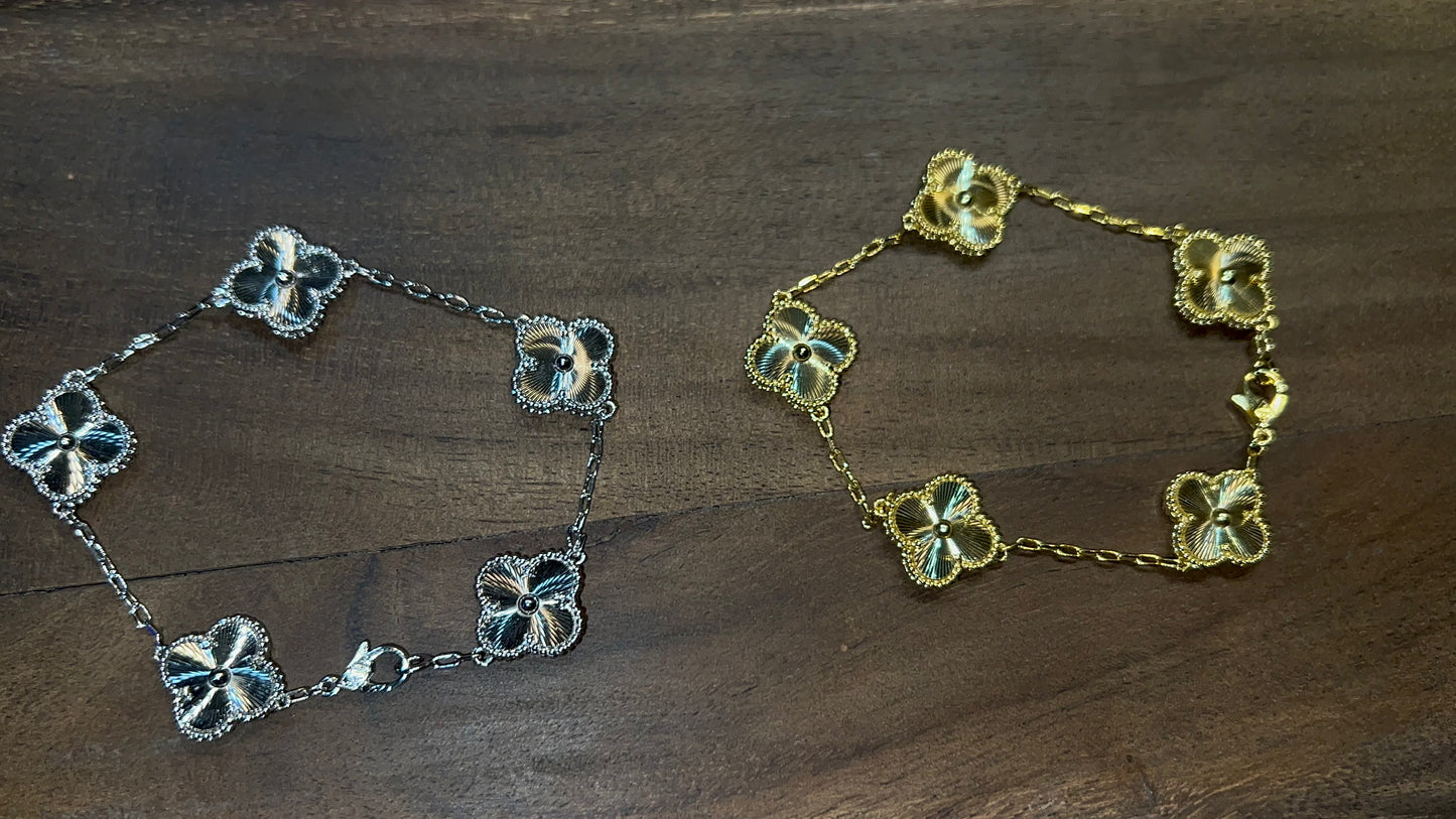 Gabriella Clover Bracelet