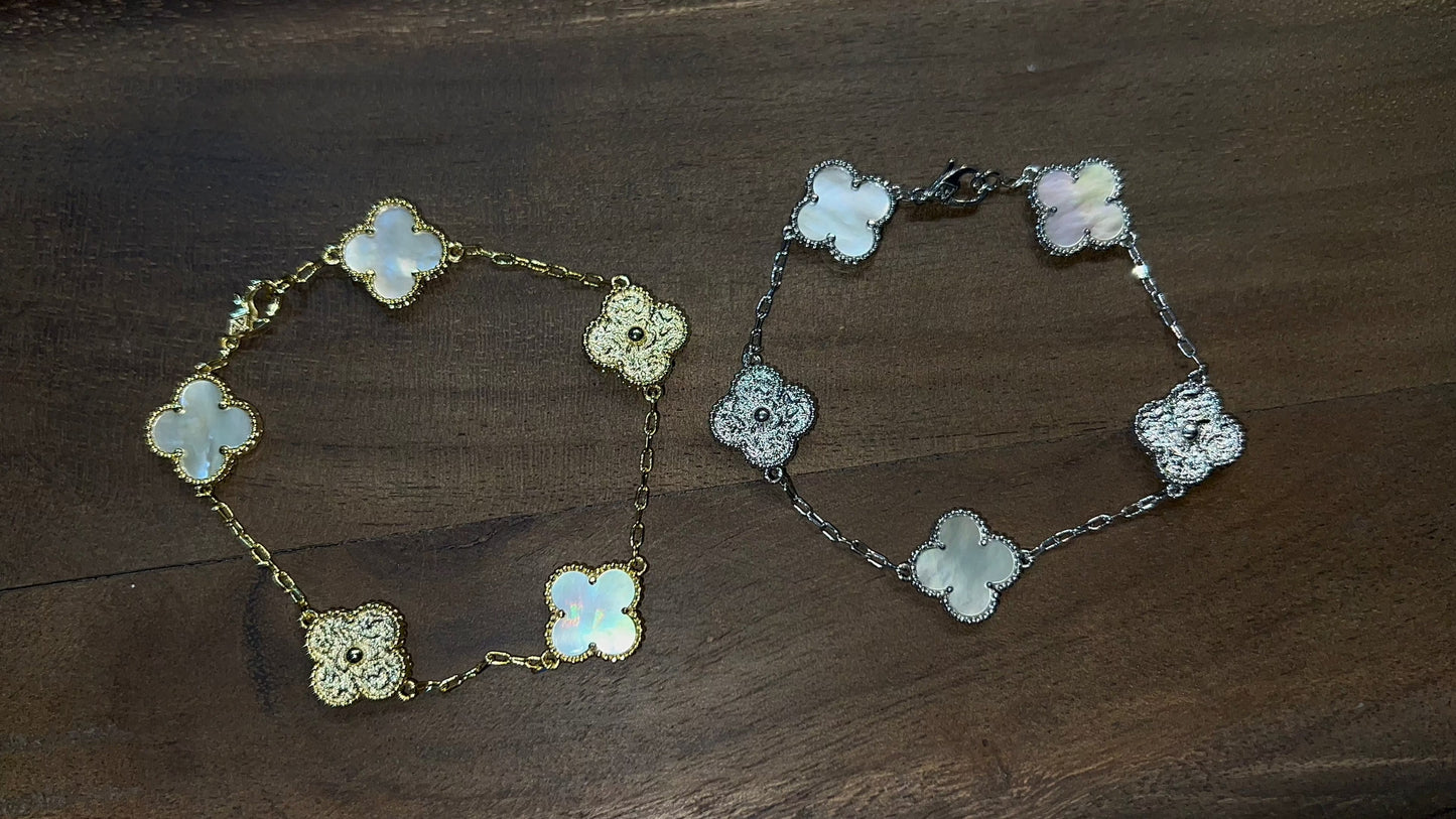 Demi Clover Bracelet ~ Iridescent (Multicolor)