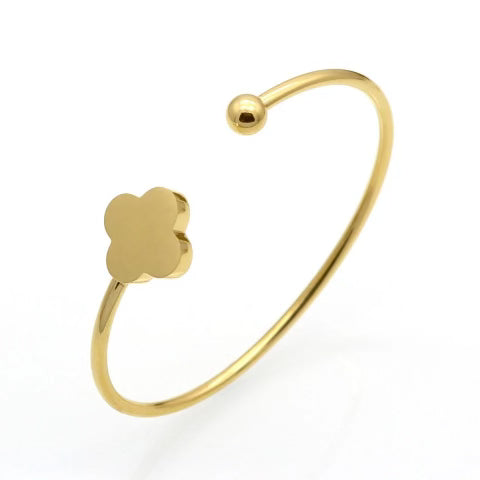Zoe Clover Bangle