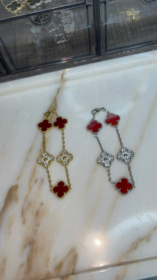 Willow Clover Bracelet ~ Red