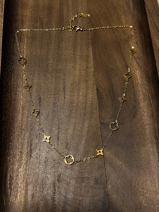 Chloé Necklace