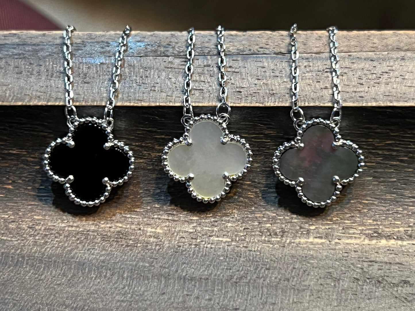 Scarlett Clover Necklace ~ Silver