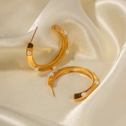 Mia Hoop Earrings