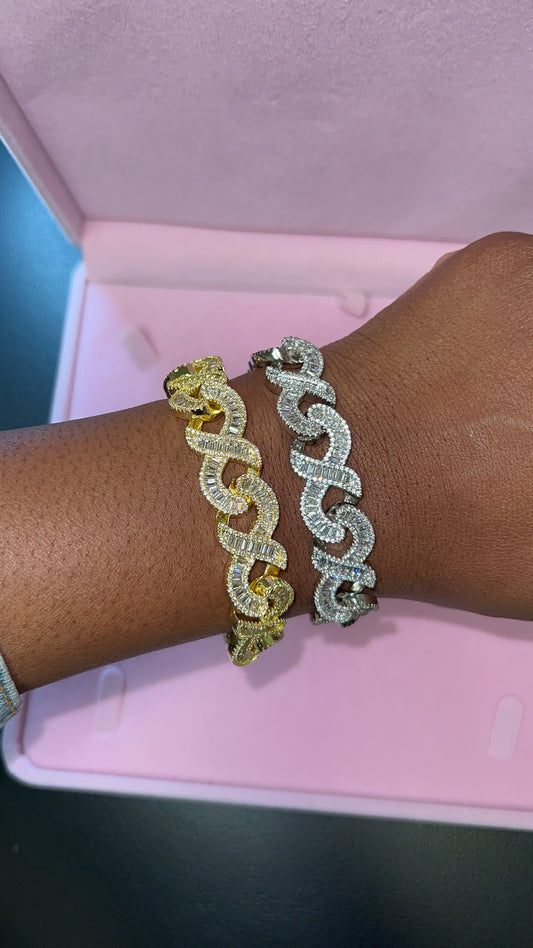 Icy Infinity Link Bracelet