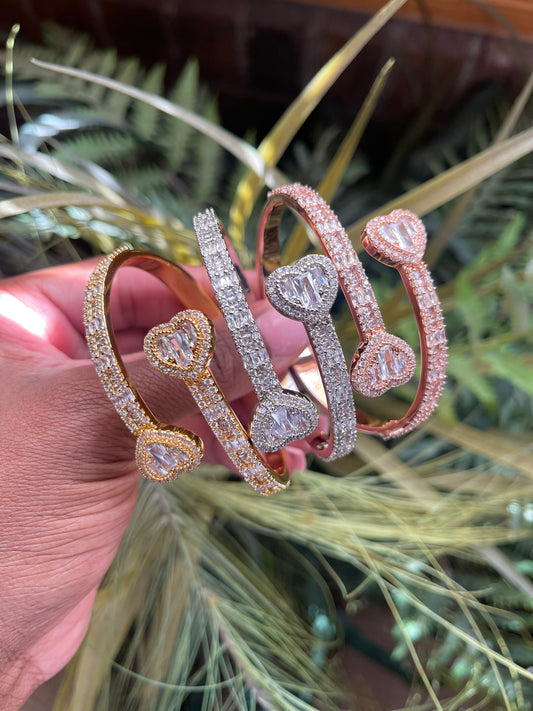 Icy Baguette Heart Bangle